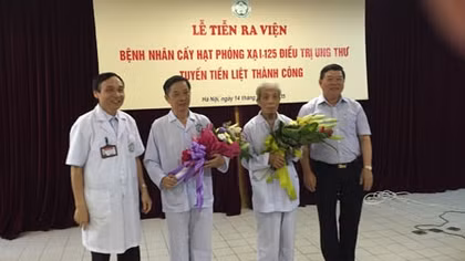 Lần đầu tiên Việt Nam cấy hạt phóng xạ điều trị ung thư thành công