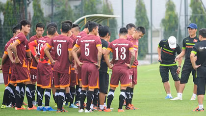 Bài học tinh thần và chữ "nhẫn" cho Công Phượng 