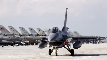 Thổ Nhĩ Kỳ lại huy động F16 tuần tra gần biên giới Syria