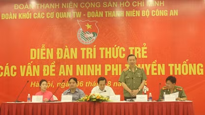 Diễn đàn trí thức trẻ với An ninh phi truyền thống 