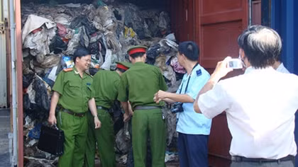 Chủ tịch nước công bố Pháp lệnh Cảnh sát môi trường