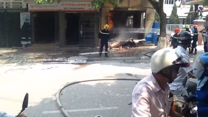 Thái Bình: Cháy cửa hàng gas cạnh cây xăng, 1 người thiệt mạng