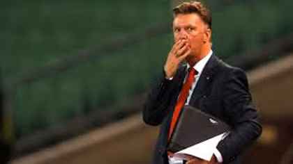 "Gã ngốc" Van Gaal