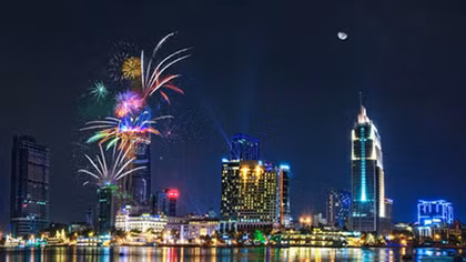 TP Hồ Chí Minh cấm đường, bắn pháo hoa Chào năm mới 2016