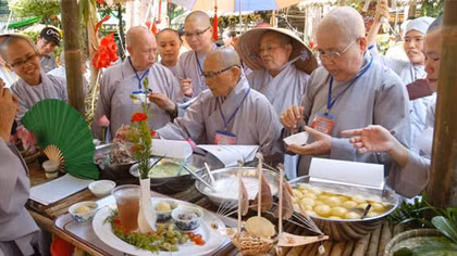 Khai mạc tuần lễ văn hóa nghệ thuật Phật giáo mừng lễ Phật đản 2015