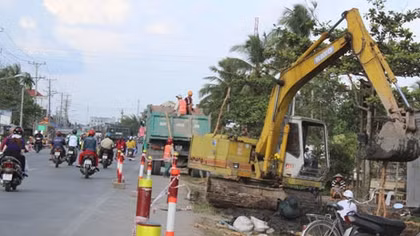 Khẩn trương giải phóng mặt bằng các dự án mở rộng quốc lộ 1