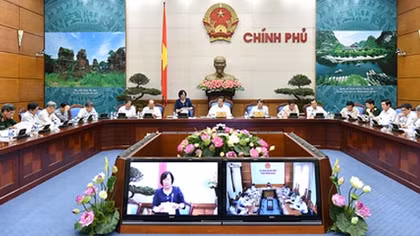 Lo cho dân trước hết phải lo về đời sống