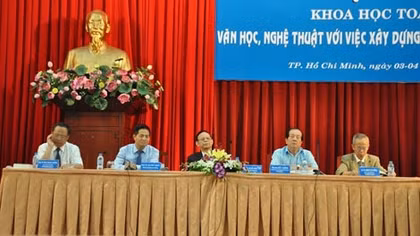 Vun đắp nhân cách con người để đảm bảo phát triển đất nước bền vững