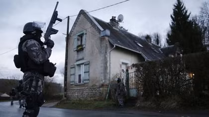 Đặc nhiệm Pháp truy tìm hung thủ tấn công tạp chí Charlie Hebdo