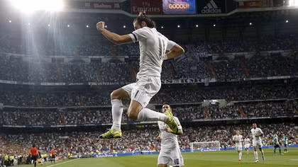 Real thắng tưng bừng, Barca suýt thua