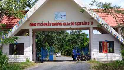Đầu tư hàng trăm tỷ đồng rồi bỏ hoang, ai chịu trách nhiệm?