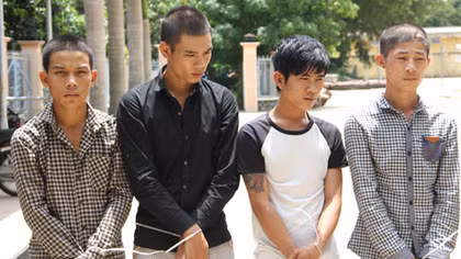 Triệt phá đường dây trộm và tiêu thụ xe gian vùng giáp biên
