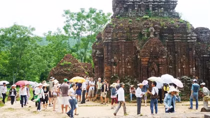 Bảo tồn di sản với du lịch có trách nhiệm