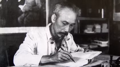 Khoan thư sức dân để dân giàu nước mạnh