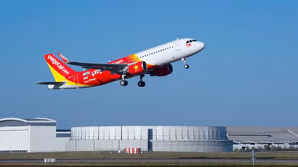 Thời tiết xấu, VietJet hủy nhiều chuyến bay