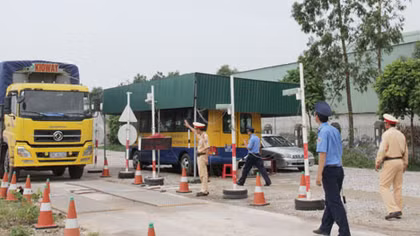 Xử lí triệt để xe quá khổ, quá tải