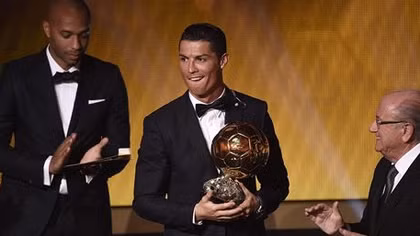 Ronaldo giành Quả bóng vàng 2014 