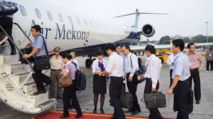 Vé máy bay dịp nghỉ lễ 30-4 và 1-5: Giá cao mà vẫn khan hiếm