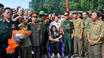 Họp mặt truyền thống Sư đoàn 304 anh hùng