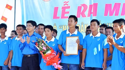 Ra mắt CLB ‘Ngư dân trẻ vươn khơi bám biển’