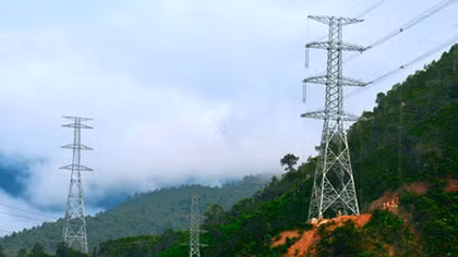 Đóng điện đường dây 500kV Sơn La – Lai Châu