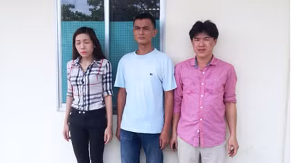 Dàn cảnh tống tiền mẹ ruột 300 triệu đồng
