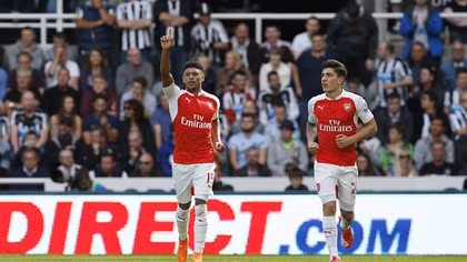 Chơi hơn người, Arsenal thắng nhọc Newcastle