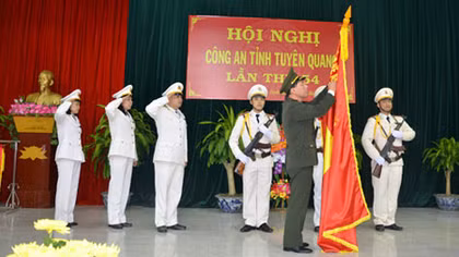 Công an tỉnh Tuyên Quang triển khai công tác năm 2015