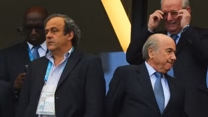 Chủ tịch UEFA từng dọa Chủ tịch FIFA?