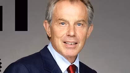 Cựu Thủ tướng Tony Blair: Danh hiệu và… bản luận tội từ trên trời rơi xuống