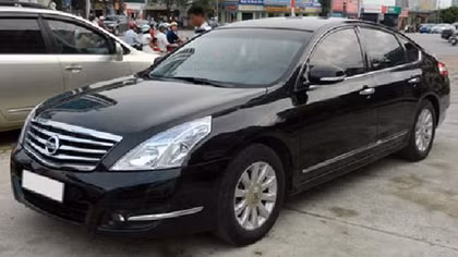 Truy bắt bảo vệ trộm 660 triệu đồng và ôtô xịn của hiệu trưởng