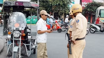 CSGT tăng cường xử lý xe tự chế, xe 3 bánh ‘giả danh thương binh’