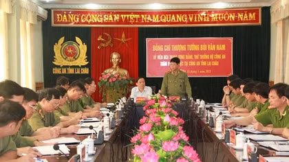 Thượng tướng Bùi Văn Nam làm việc tại Công an tỉnh Lai Châu