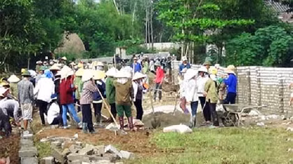 Đập phá trường mầm non để mở đường là đòi hỏi trái pháp luật
