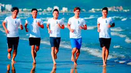 5.000 người tham gia chạy bộ hưởng ứng “ Đôi chân trần trên biển Đà Nẵng”