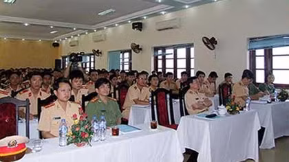 Khai giảng lớp tập huấn nghiệp vụ công tác tuần tra kiểm soát đường bộ