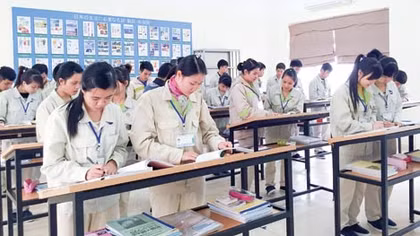 Hơn 60% người phải vay mượn để đi lao động xuất khẩu
