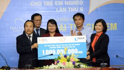 Ủng hộ 1 tỷ đồng để phẫu thuật tim cho trẻ em nghèo