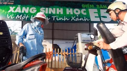 Triển khai 100% cửa hàng bán xăng E5 thay thế xăng A92