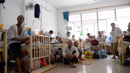 Đến năm 2020 có 70% người trưởng thành hiểu biết đúng về ung thư