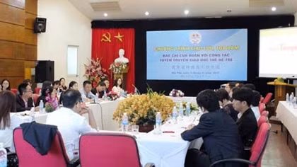 Nâng cao công tác giáo dục thế hệ trẻ trong báo chí của Đoàn