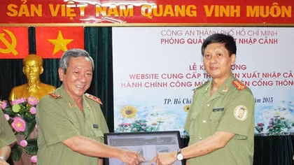 Có thể sử dụng ĐTDĐ để đăng ký cấp đổi hộ chiếu