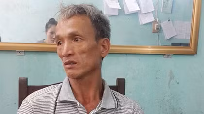 Thắp hương cho vợ khi đang sống