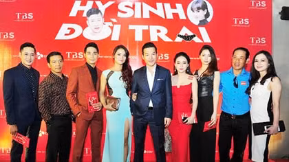 Dàn sao ‘Hy sinh đời trai’ đổ bộ ra Hà Nội