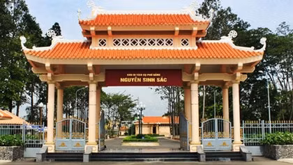 “Tiến sĩ” hay “lùi sĩ”