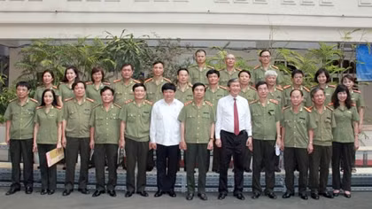 Nguồn cổ vũ động viên to lớn đối với những người làm Báo CAND