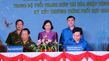 Phối hợp giáo dục giúp đỡ phạm nhân tái hòa nhập cộng đồng