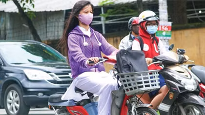 Mới có hơn 2.200 xe máy điện đi đăng ký biển số