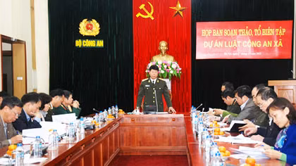 Họp Ban soạn thảo, Tổ biên tập dự án Luật Công an xã