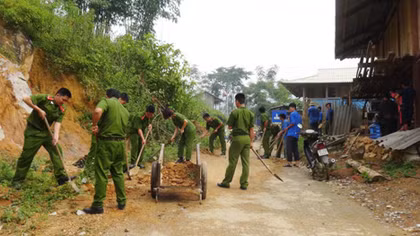 Giữ vững an ninh, trật tự, góp phần xây dựng nông thôn mới